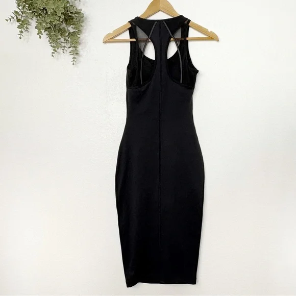 LULULEMON Globetrotter Dress in Black is available for purchase on au PAY Market - Imported Goods Online Store Co.Ltd. | au PAY Market - Online Shopping Site LULULEMON Globetrotter Dress in Black is available for purchase on au PAY Market - Imported Goods Online Store Co.Ltd. | au PAY Market - Online Shopping Site